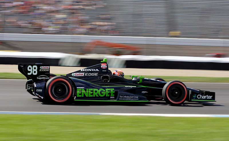 energee car on the track